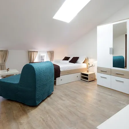 Centrally Located Studio Apartment Seagull Rijeka Exterior photo